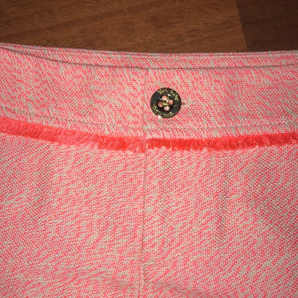 Lilly Pulitzer Shorts - Picture 3 of 4